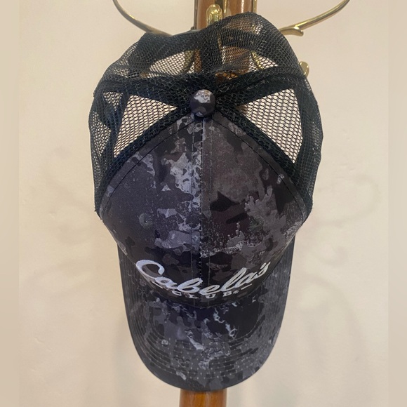 Hat - Picture 3 of 4